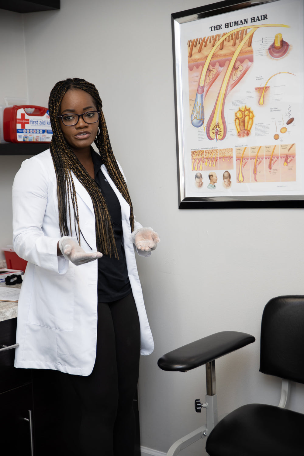 Dr. Nina Ross explaining human hair